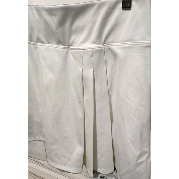 Tommy Bahama Active Skort White Size L Pleaded Back Sm Pocket - Picture 3 of 6